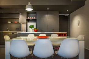 Adele Apartment Hotel East Melbourne - Image 4