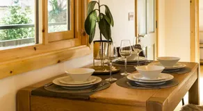 Laurel Lodge - 2 Bedroom Log Cabin - St Florence - Image 3