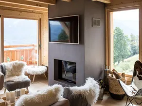 Chalet in Les Masses with garden - Image 2