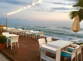 Kusadasi  Beachfront  Studio  Flat  for Family - Image 3