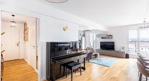 GuestReady - Chic cocoon with a balcony - Image 3