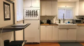 Comfy Garden Suite in Andersonville - Image 4