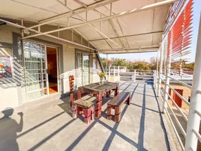 Rest Inn C Guesthouse - 10min from OR Tambo Airport - Image 3