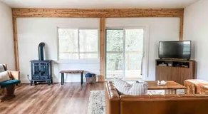 Lakeside Cabin - Serene Retreat with Lake Monroe Views and Wraparound Deck in Brown County - Image 2