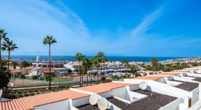 536B Sea View Apartment One Bedroom, Terrace , Pool - Image 4