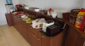 Hotel Genada - Image 5