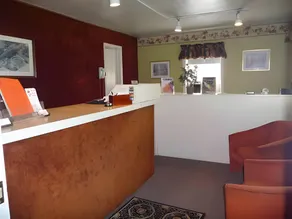 Red Rose Motel - Image 2