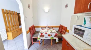 Weinberger Vendégház - Image 2