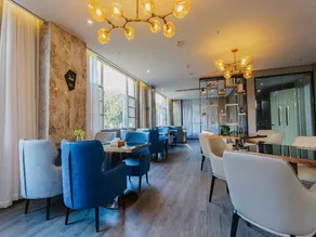 Echarm Hotel Jiayulongwan Peninsula - Image 1