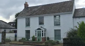 Deri-Down Guest House - Image 5