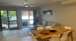 Camargue Beachfront Apartments - Image 2
