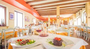 Hotel Antichi Cortili - Image 2