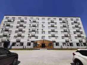 Silk Road Style Business Hotel - Image 3
