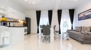 Apartments & Rooms Jure - Image 2