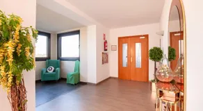 Hotel Restaurante Blanc I Negre 2 - Image 4