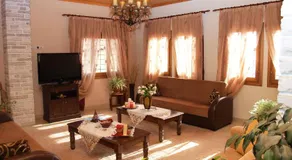 Hotel Ilianna - Image 2