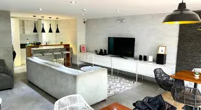 Hermoso apartamento con piscina Miraflores- Canvas - Image 3