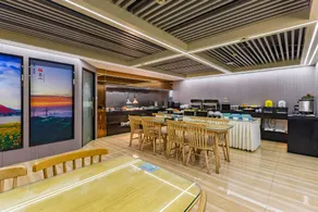 Grunion Business Hotel - Image 3
