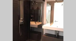 Large and cosy house on the water: free Parking - Image 2