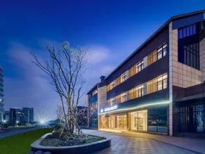 Homeinn Plus Hotel (Haining Xucun Town Government Hanghai Wanduo City) - Image 4