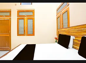 Hitech Hotel - Image 2