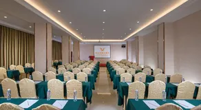Vienna Hotel Shenzhen Fuyong Village - Image 2