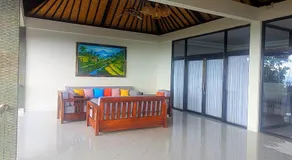 Luxurious, Seaview, Private Pool, 3-Bedroom Villa in Seraya - Image 4