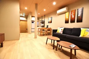 Tamatsukan 玉津館, Detached Hse, JR Tsuruhashi 7min, Kansai Airport 關西空港 57 mins, Namba 6 mins, Nihonbashi 4 mins, Universal Studio 37 mins, Nara 30 mins, Early Check In - Image 3
