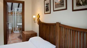 Hotel The Island - Image 2