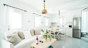 Plori Studios and Apartments - Image 2