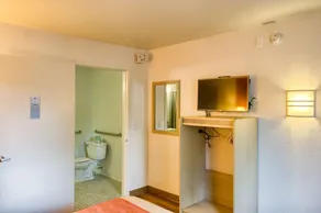 Motel 6-Everett, WA - North - Image 5