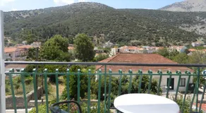 Logara's Apartments - Image 4