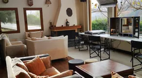 Olvios Hotel - Image 3