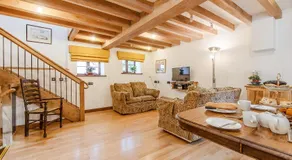 Thatch Close Cottages - Image 2