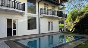 Winsanda Boutique Bungalow with Heated Pool, Nuwara Eliya - Image 4