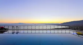 Belvedere Hotel - Image 2