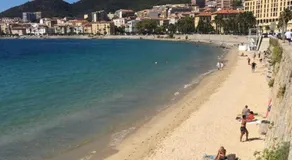 VIEILLE VILLE D AJACCIO de 1 a 4 PERs A 300M DU PORT ET A 15 MN DE LAEROPORT PROCHES DE PLUS BELLES PLAGES ET TTES COMMODITES A PROXIMITE - Image 3