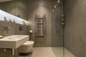 Luxury & Spacious Home in Central London, 4 guests - Image 3