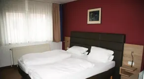 Hotel Sonne - Image 2