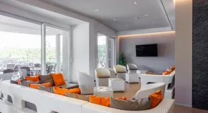 Hotel Paradiso - Image 3