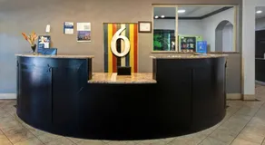 Motel Worth, TX - Image 2