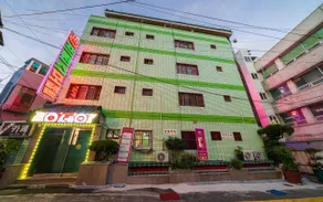 Prince Motel - Image 3