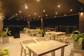 Ravo Hotel - Image 3