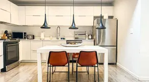 Bright 2-BR Home Near LAX with Shared Yard - SH2-LAD - Image 3