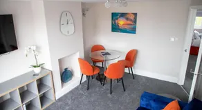 Wave Stays - Ground Floor Apartment - Outside Seating Area - Image 4
