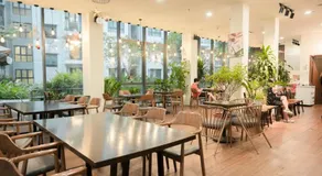 Homie Homestay - A small beautiful city - Image 3