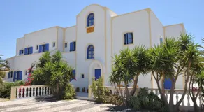 Nikolas Villas - Image 3