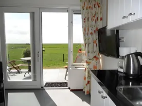 The Sunset Apartments - Image 5