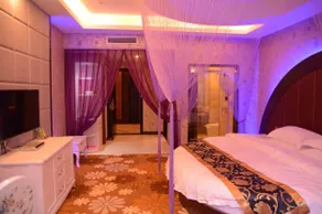 Longli Wells Hotel - Image 2