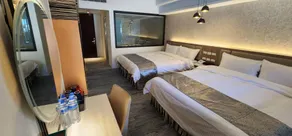 Shuian Lakeside Hotel II - Image 3
